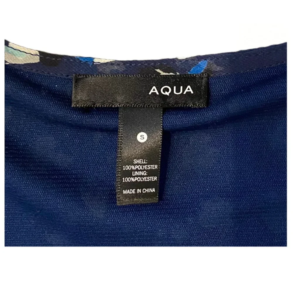 NWT AQUA Printed Smocked Top - Picture 3 of 5